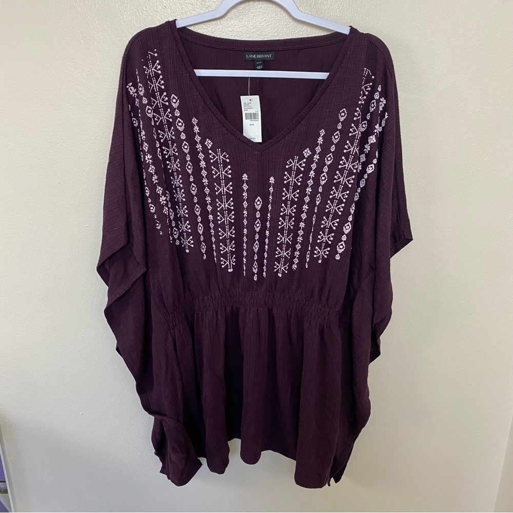 Lane Bryant Flutter Sleeve Embroidered Short Sleeve Top - Picture 4 of 8